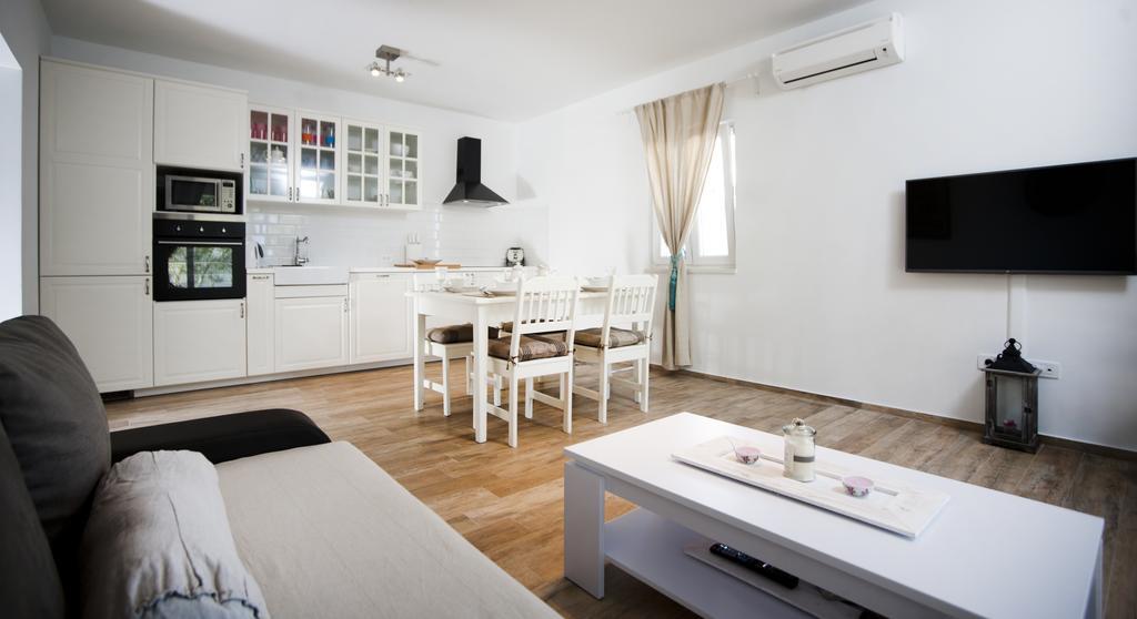 Apartments Villa Laguna With Pool Ražanj 客房 照片